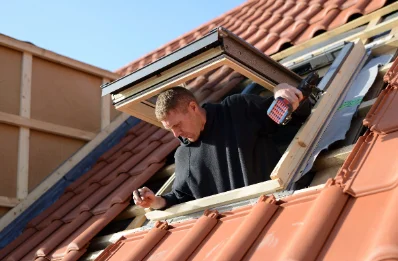 Pose de fenêtres de toit Velux à Bornay